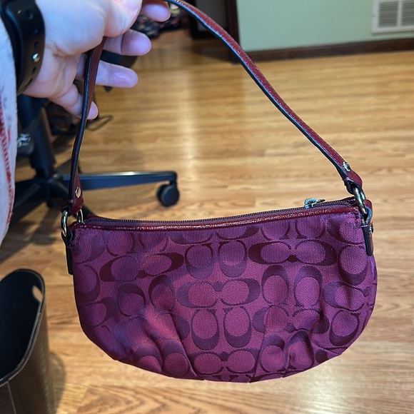 Coach Signature Collection Purse - Picture 2 of 4